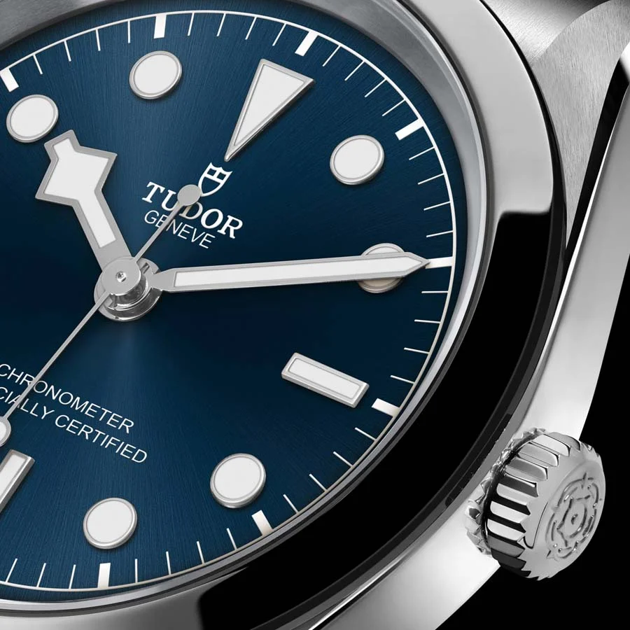 tudor-m79640-0002_03